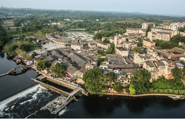  p>荣昌区隶属 a target="_blank" href="/item/重庆/23586" data