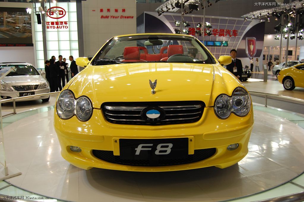 比亚迪f8汽车