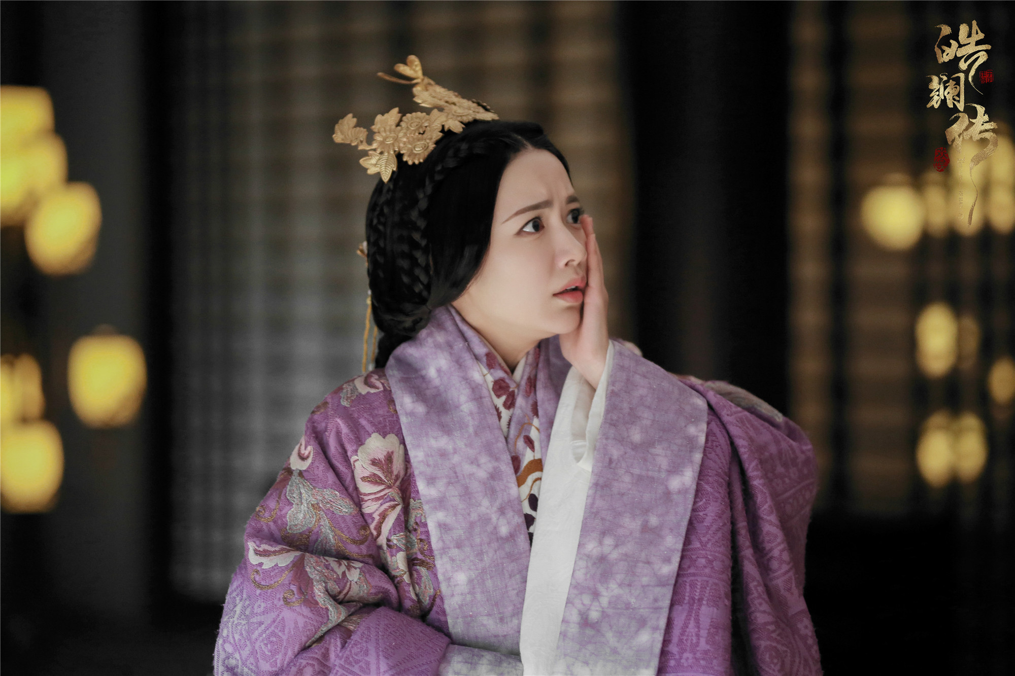  p>李春嫒(原名李明珠),1990年1月2日出生于山东省淄博市,毕业于北京