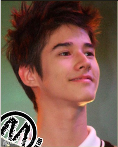  p>马里奥·毛瑞尔(mario),1988年12月4日出生于泰国曼谷,中德混血