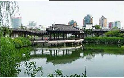  p data-id="gn99p5e8e1">熹涌村是广东省佛山市顺德区伦教街道下辖村