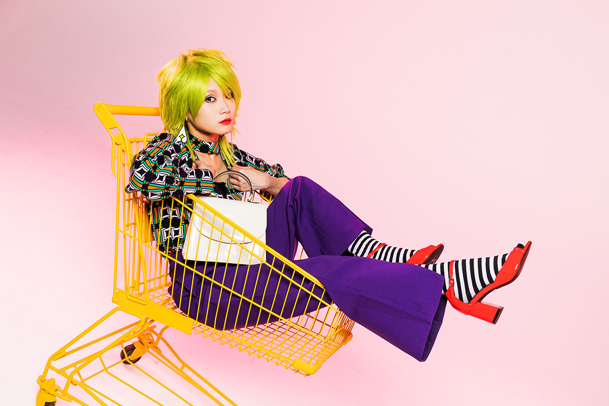  p>reol(れをる)是一名日本歌手,兼作词作曲.