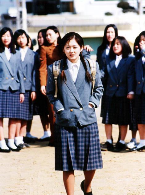  p>《明朗少女成功记》是韩国2002年出品的电视剧,由 a href="#" data