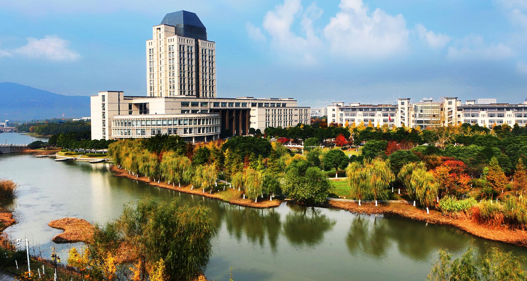  p>江南大学(jiangnan university),坐落于 a target="_blank" href="