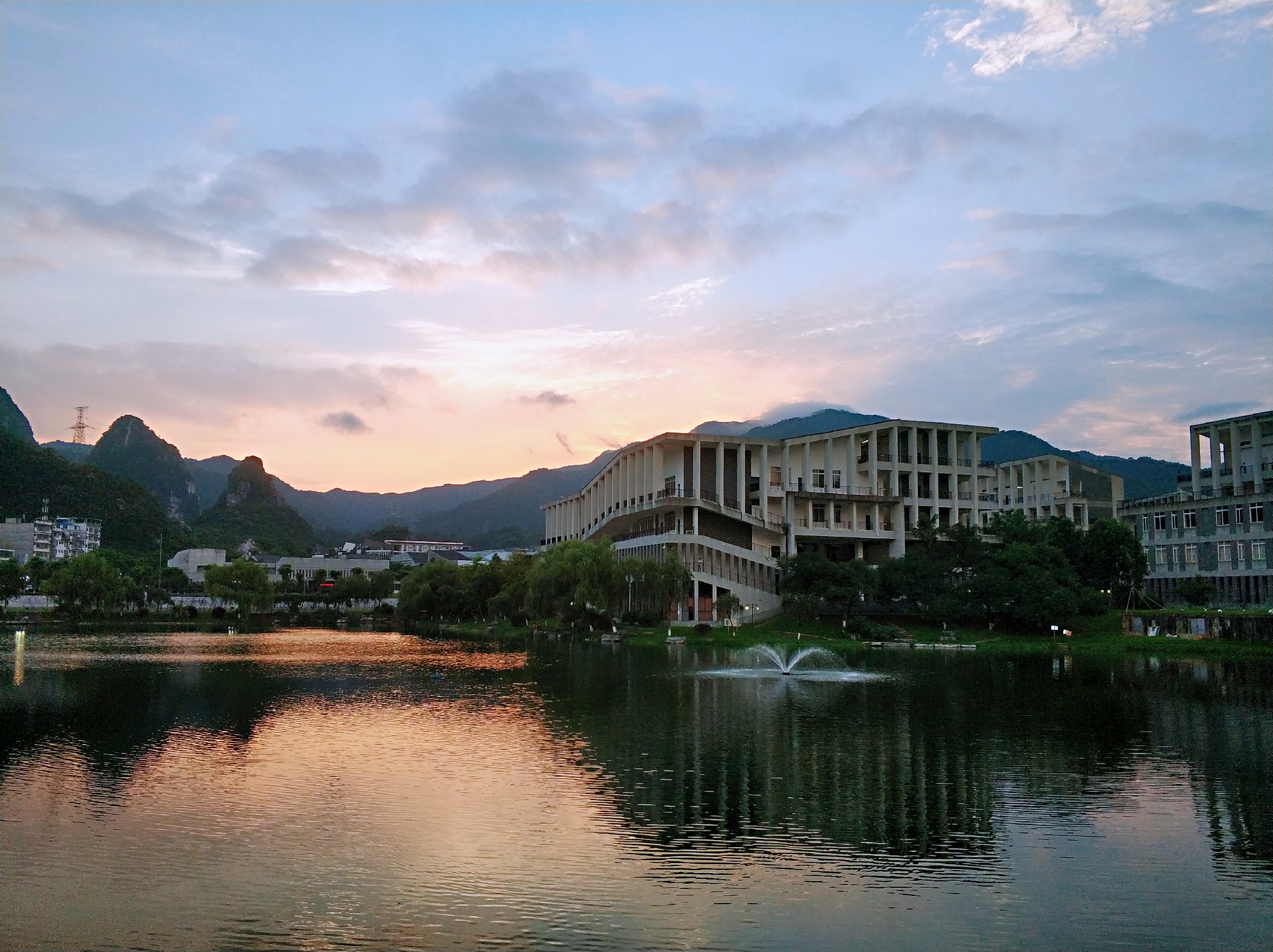 桂林电子科技大学