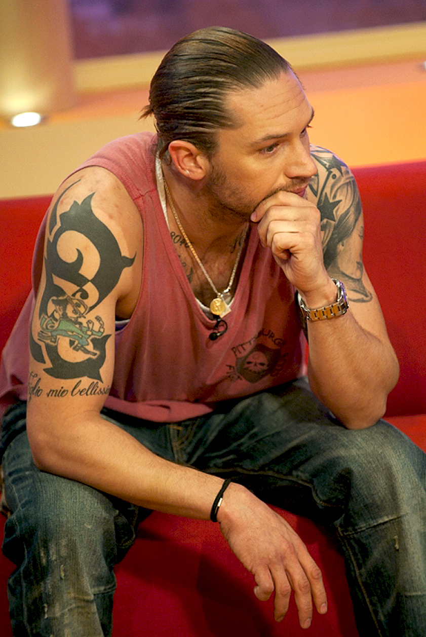  p>汤姆·哈迪(tom hardy),1977年9月15日出生于英国伦敦哈默史密斯