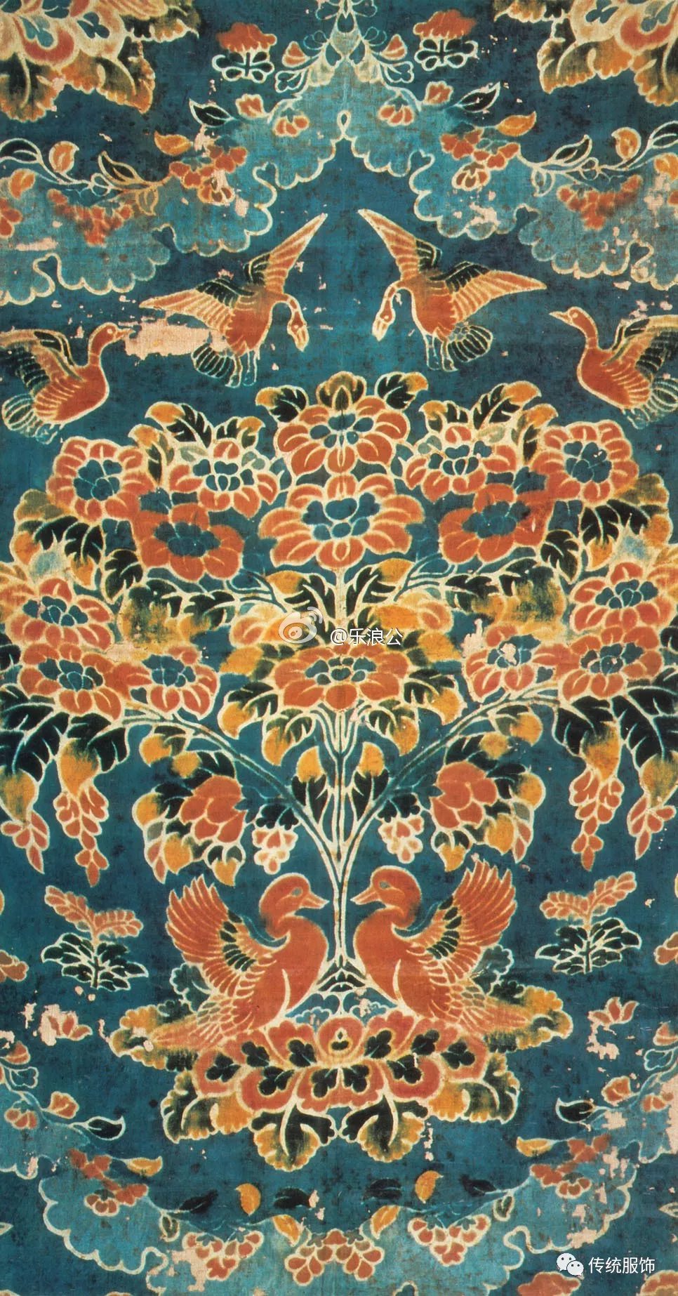 绞缬（扎染）：穿越时空，将点点繁星穿在身上_百科TA说