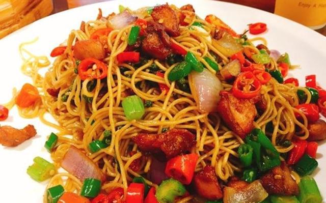 【双椒肉拌面】