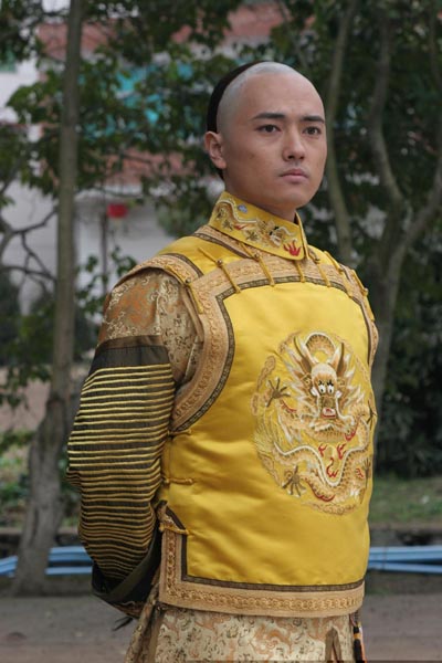 施琅大将军演员表_主演_角色_简介_星辰影视