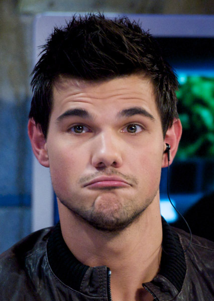  p>泰勒·洛特纳(taylor lautner),1992年2月11日出生于美国密歇根州