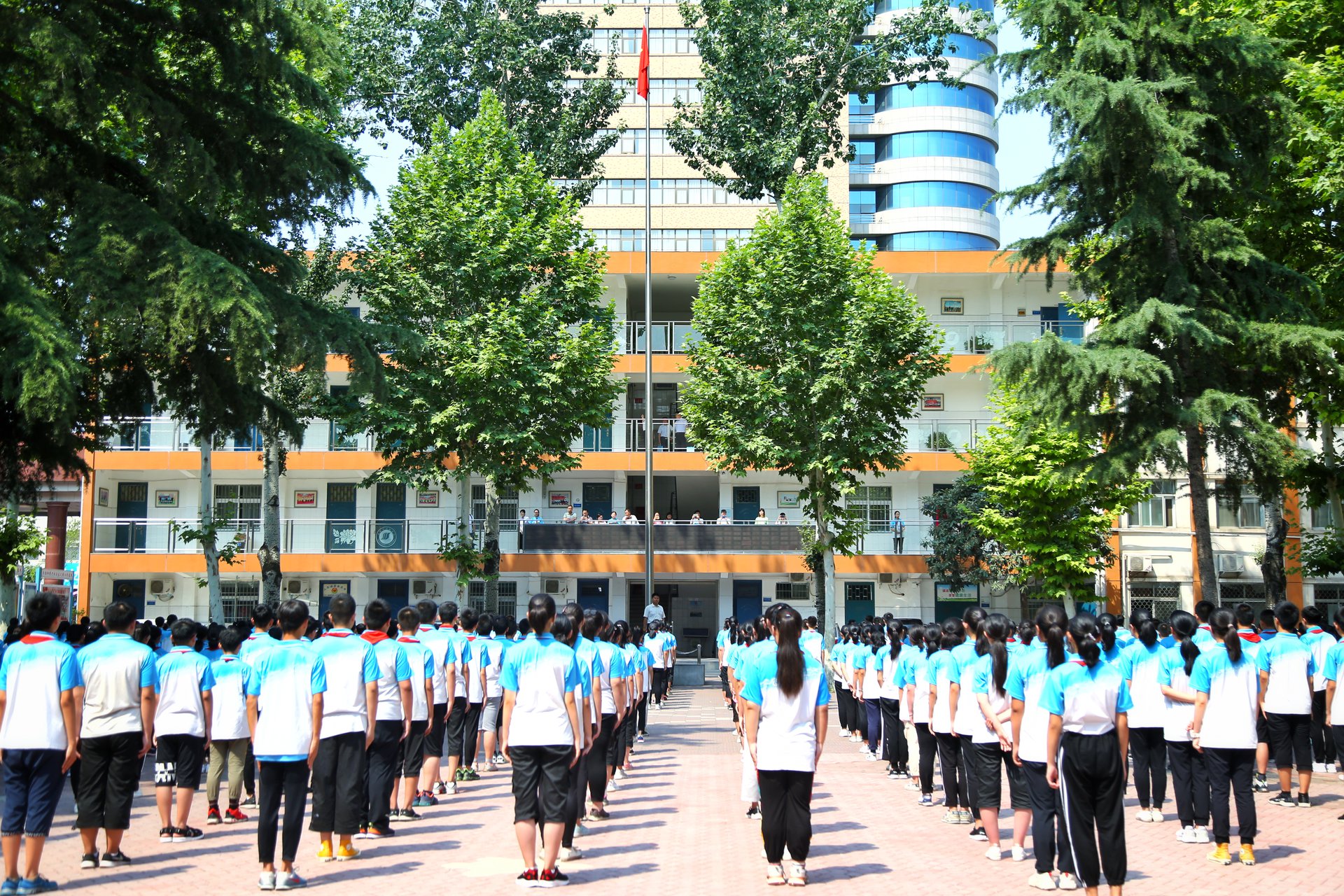  p>洛阳市实验中学(luoyang experimental middle school)原名洛阳市