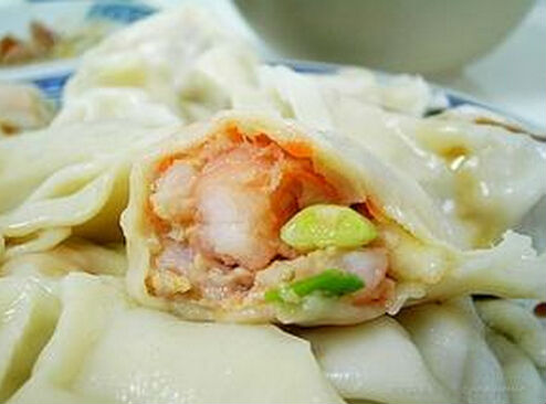  p>大虾饺子馅是包饺子的一种馅料,主要原料有: a href="#" data