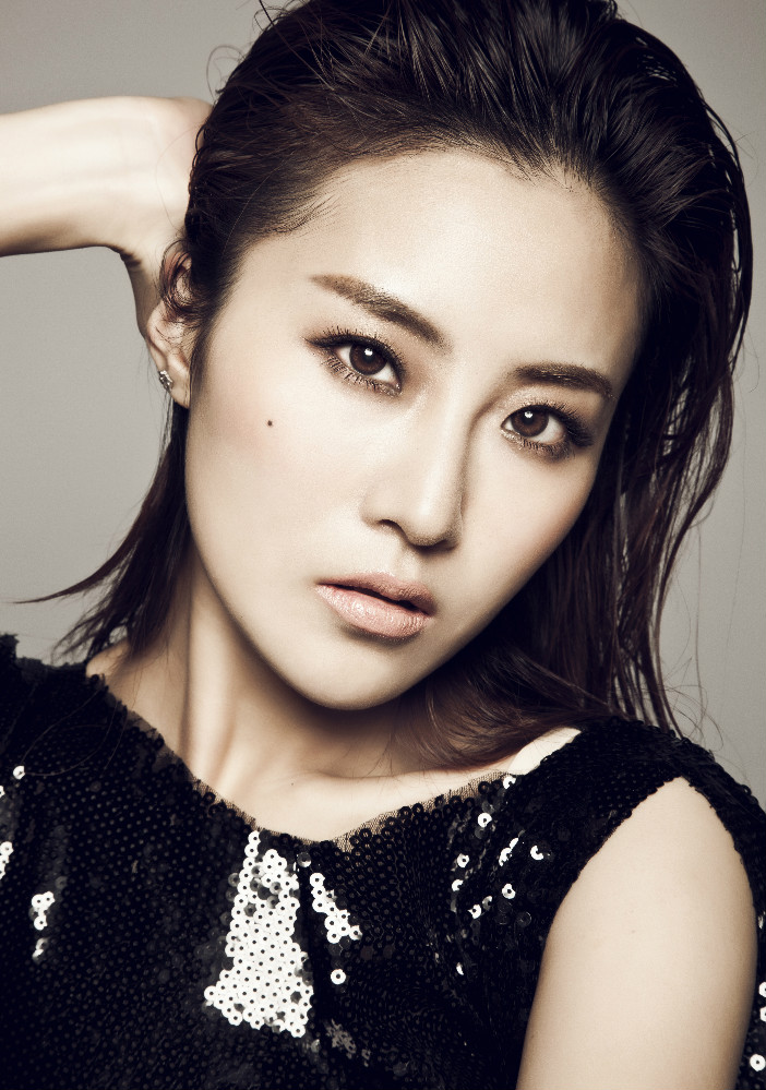  p>《到底为了什么》是 a target="_blank" href="/item/吕雯/65946"