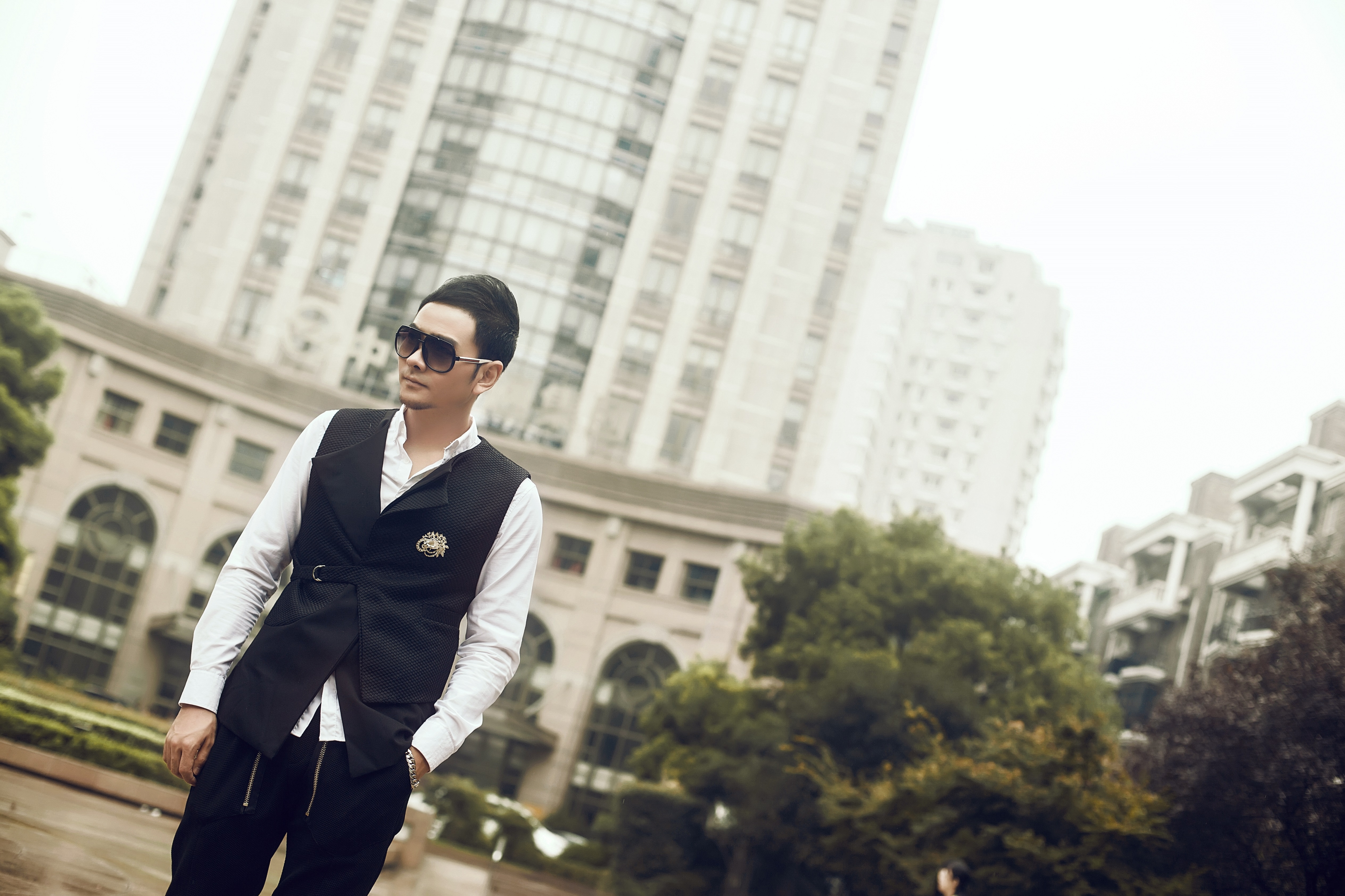  p>王鹏,1985年9月11日出生于西安,中国内地男歌手,音乐人.