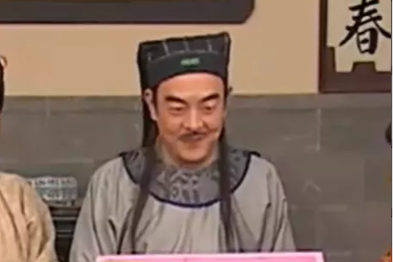  p>石大川,2001年古装情景喜剧《皆大欢喜》中的角色,由颜国梁饰演.