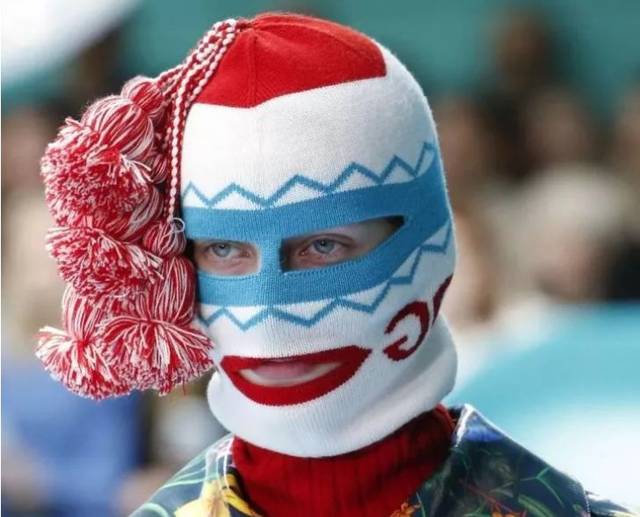  p>脸基尼(facekini,或face kini),一种 a href="#" data-lemmaid="