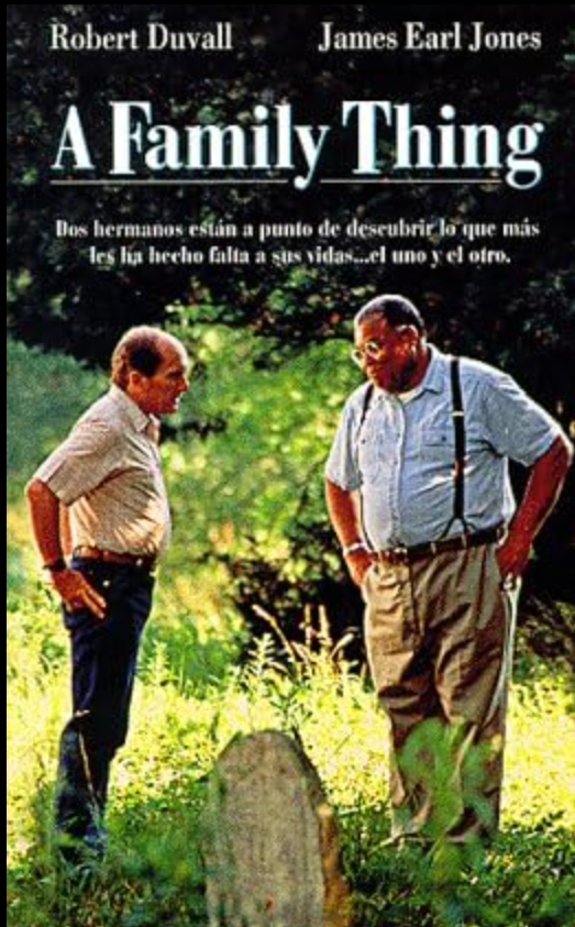 《家丑》 i>(a family thing) /i>是由richard pearce执导的电影,由