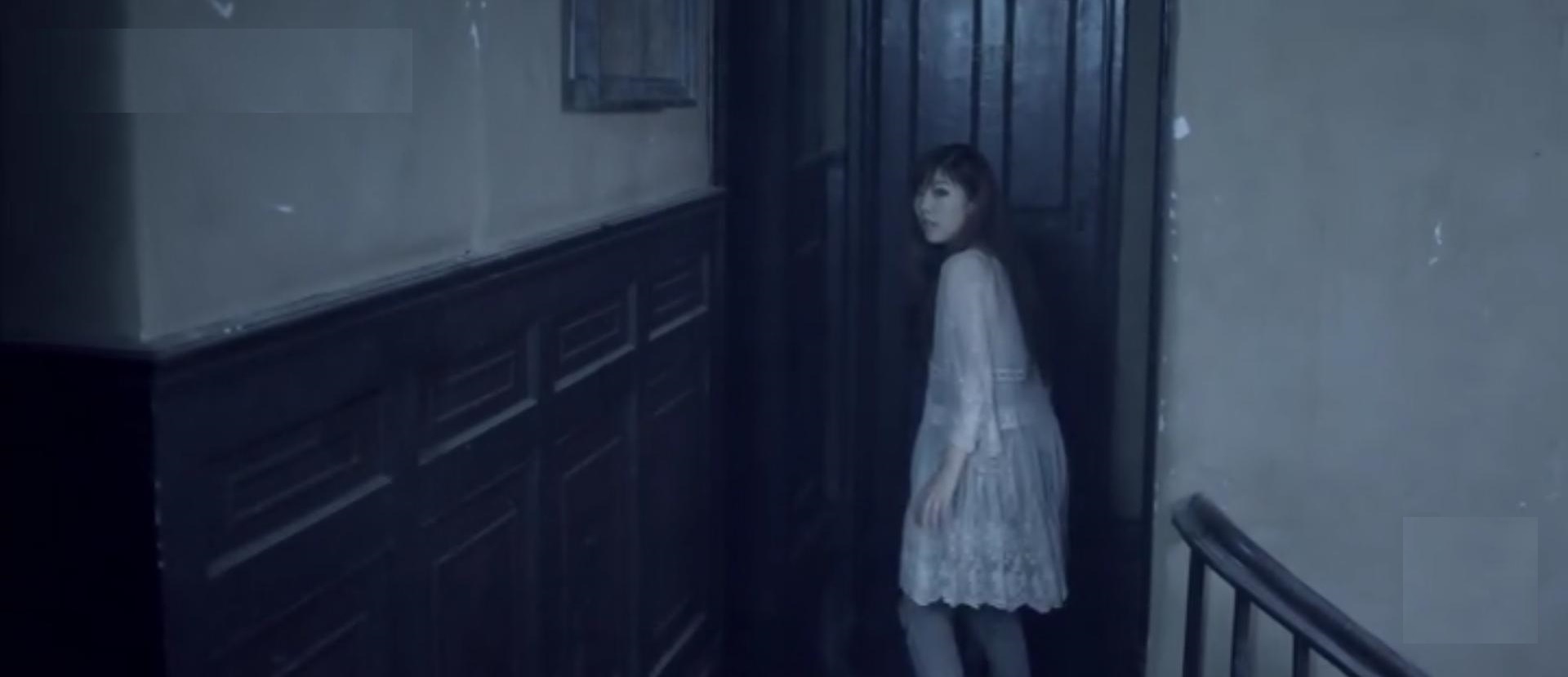  p>《校花诡异事件》是一部惊悚恐怖类电影,国内首部校园题材恐怖片