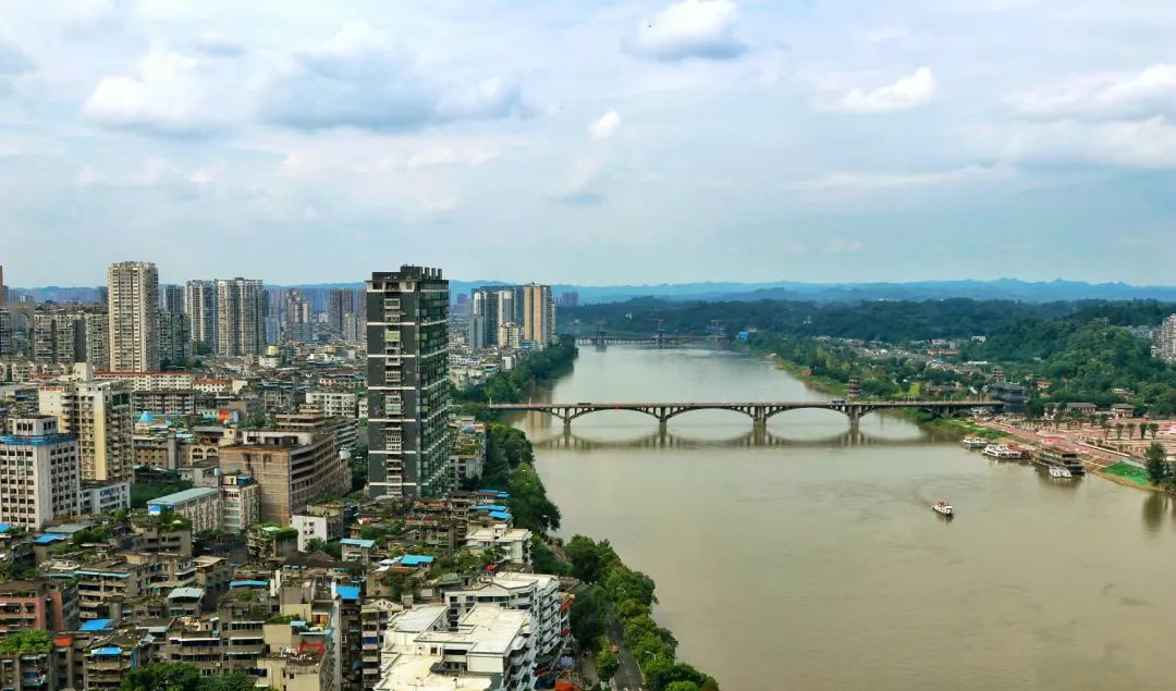  p>市中区,四川省乐山市下辖区,位于四川省盆地西南边缘,地处乐山市