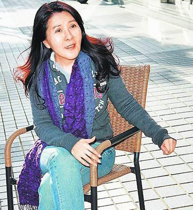 京华烟云散，幽莲一梦醒：金钟视后李丽凤病逝，选择树葬令人钦佩_百科TA说
