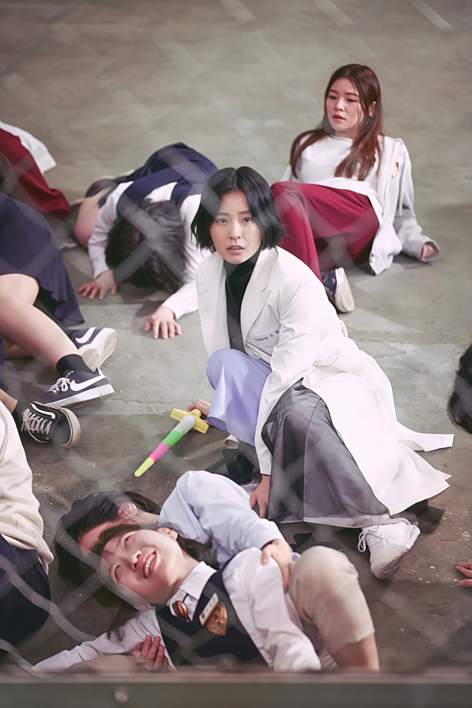 《灵能教师安恩英》剧照