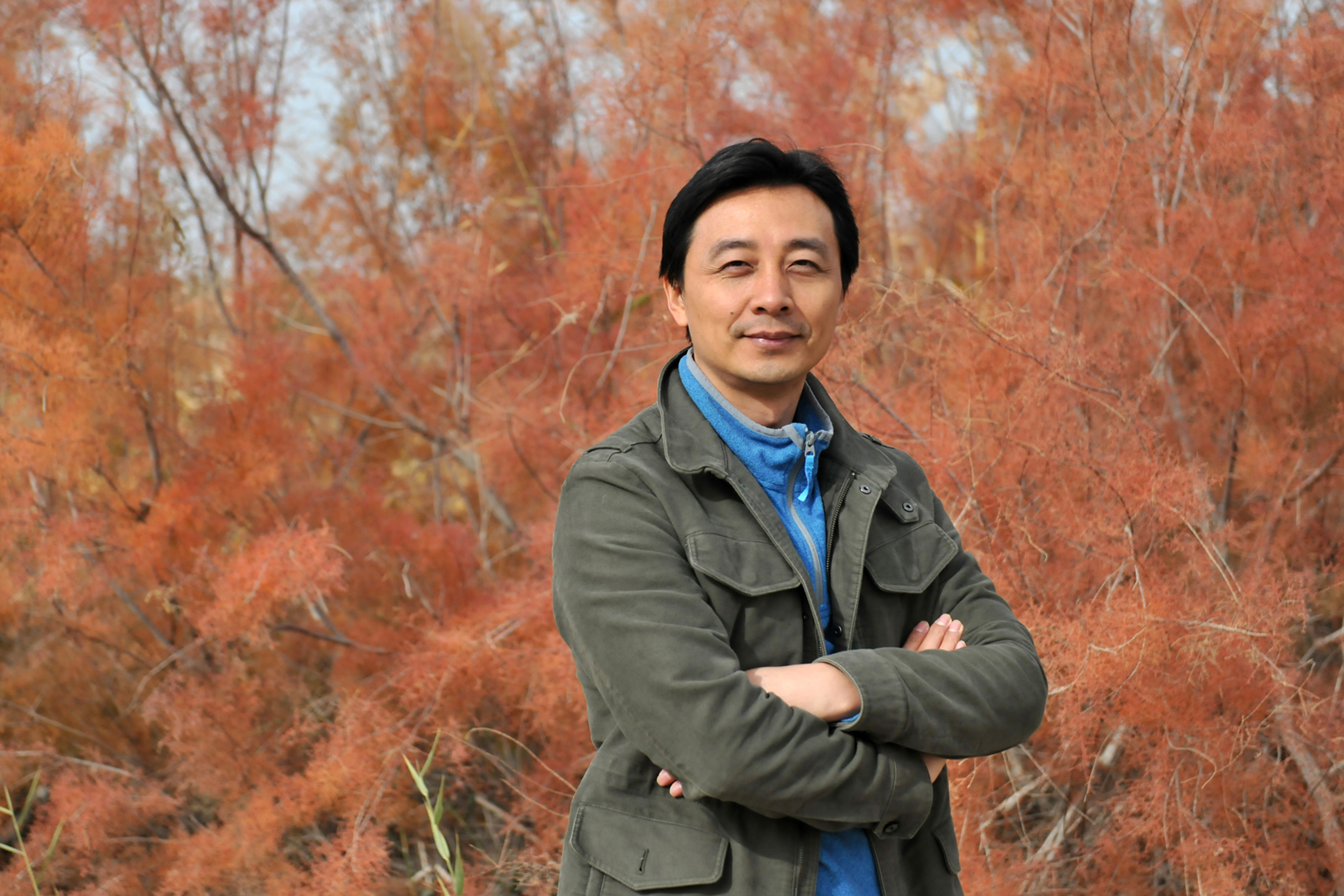 吴震