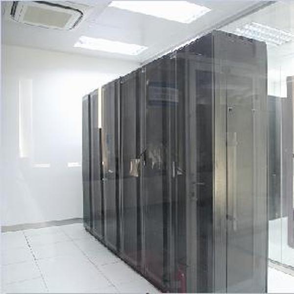 巨型电子计算机