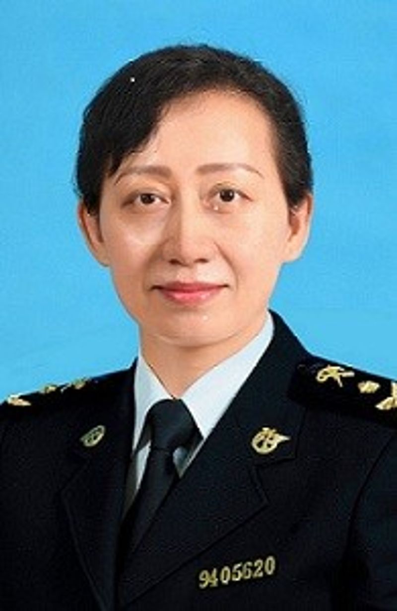 李清华
