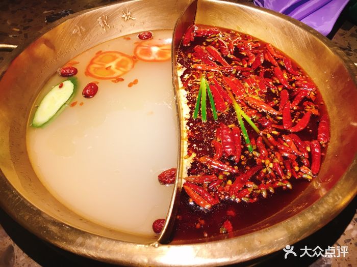 经典红白鸳鸯火锅