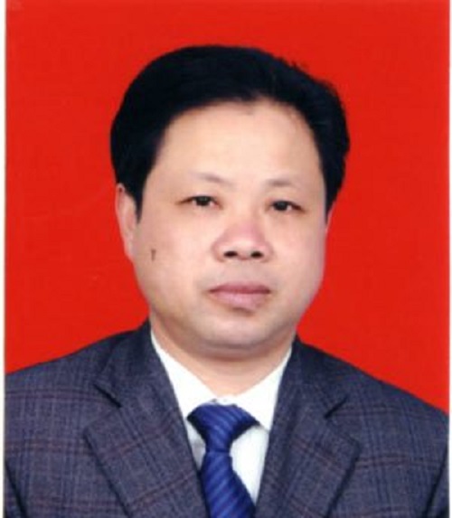 月生,中共党员,江西省宜春市铜鼓县永宁镇党委委员,坪田村党支部书记