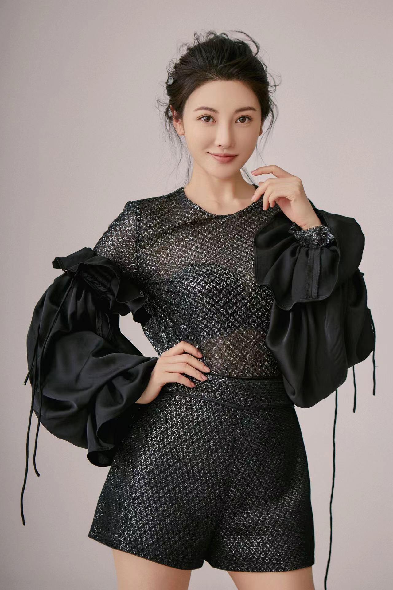  p data-id="gnsom7v2pa">管乐,8月26日出生于江西省,中国内地女演员