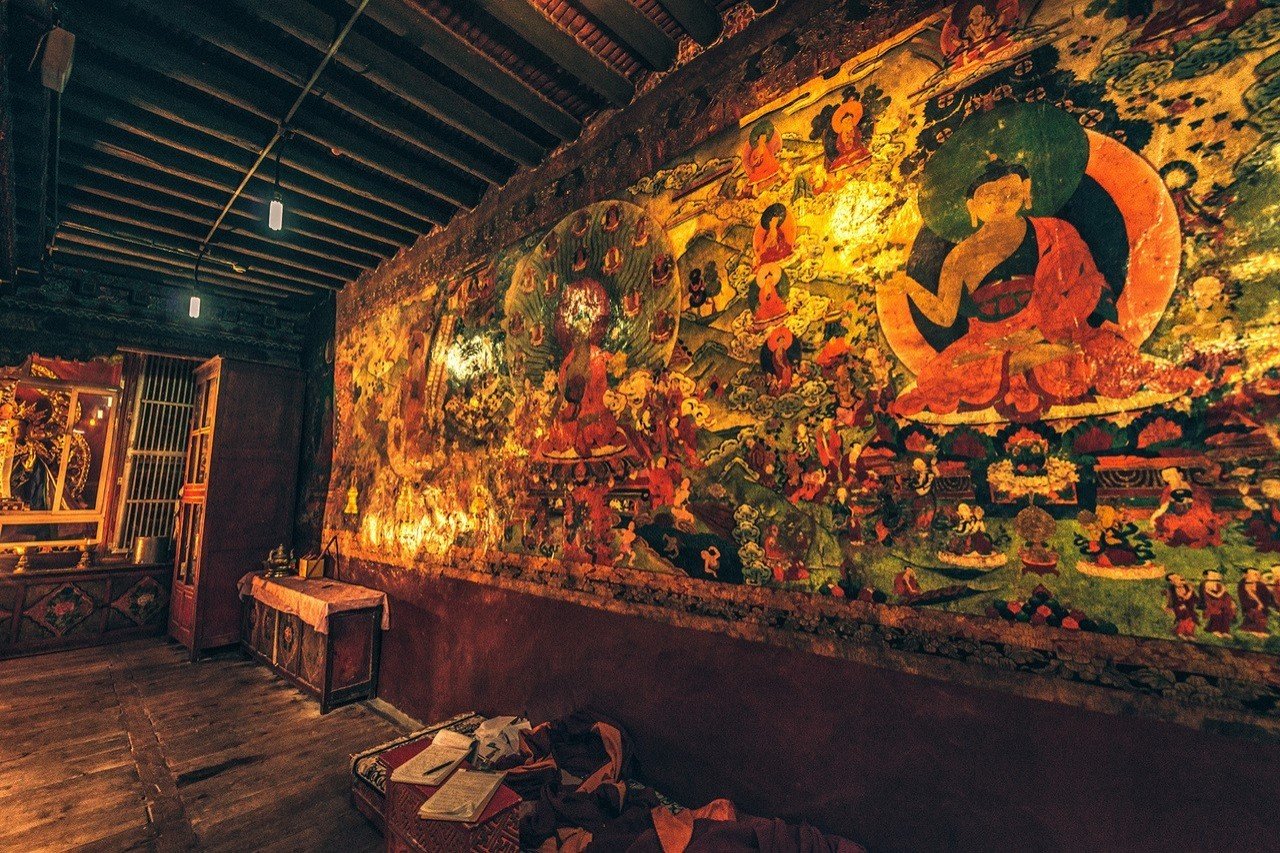 昌都强巴林寺