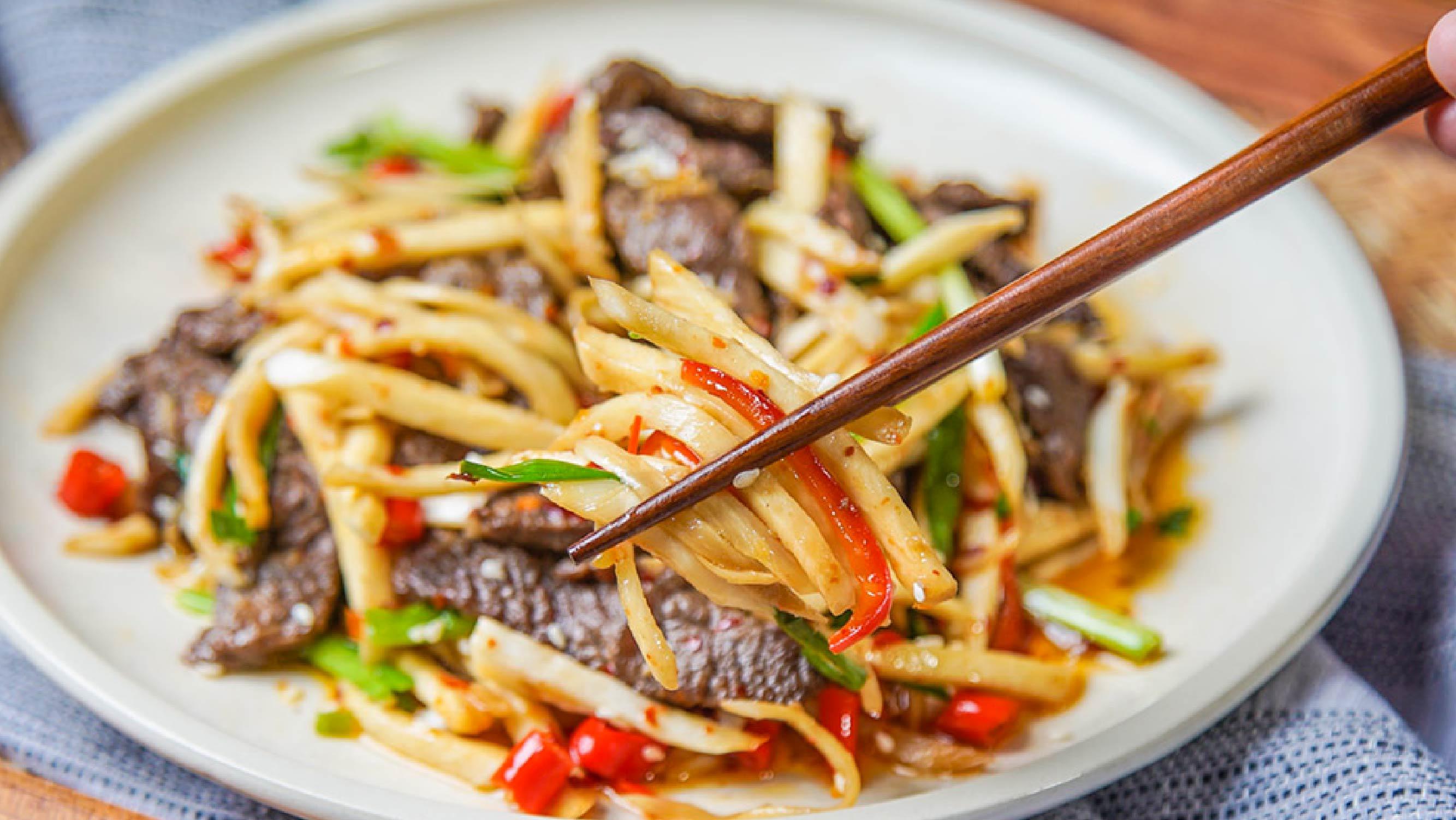 小羽私厨之牛肉炒茭白