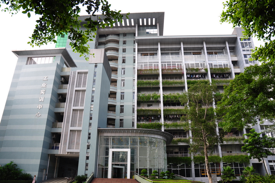  p>广东轻工职业技术学院(guangdong industry polytechnic)是经 a