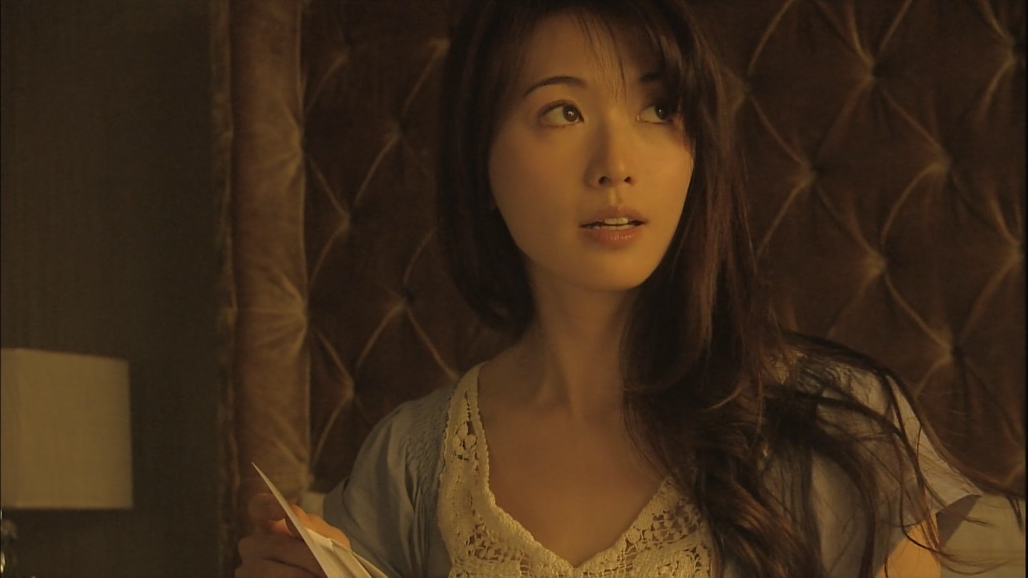  p>林志玲(lin chi-ling),1974年11月29日出生于台湾省台北市,华语