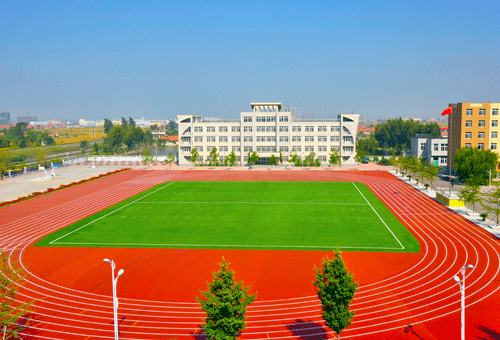 省 /a>示范高中,辽宁省级特色学校,东港市第三中学是一所普通高级中学