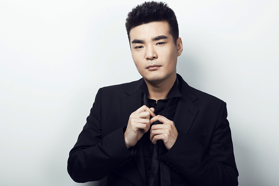  p data-id="gnwo33mlpf">张燃, a target="