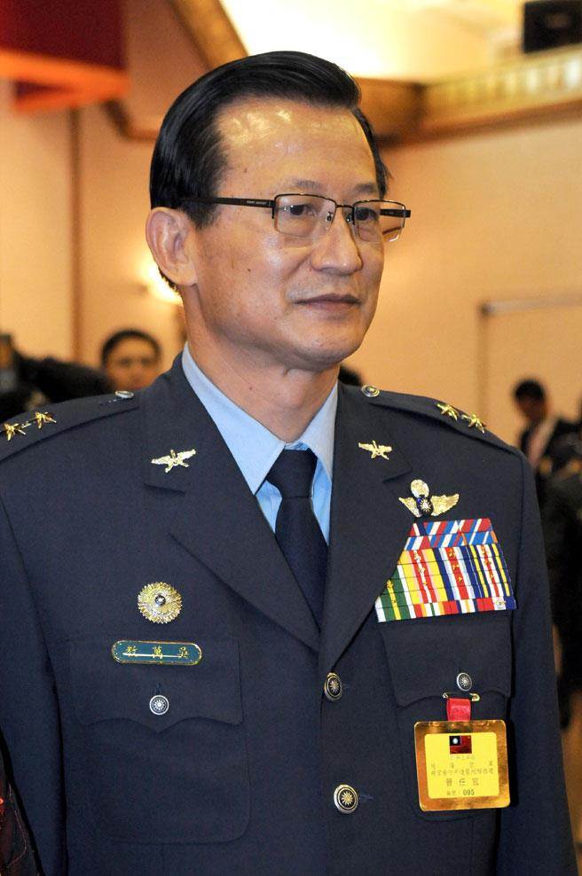  p>吴万教,台湾地区军方高级将领,空军二级上将. /p>