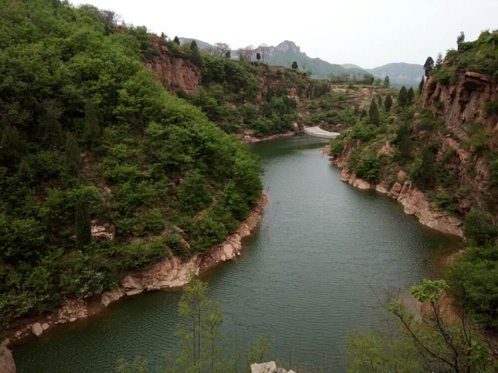 target="_blank" href="/item/伏羲山飞龙峡">伏羲山飞龙峡 /a>景区