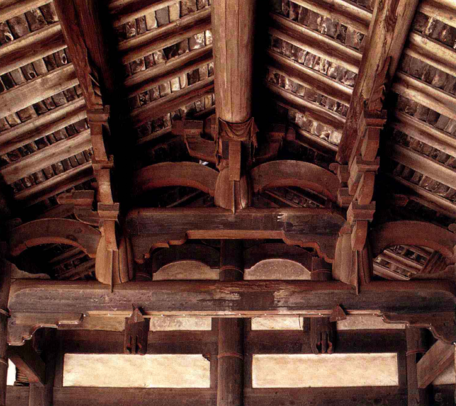 瓜柱是一种下端立于梁,枋之上的短柱,其断面或方或圆,有<a target=