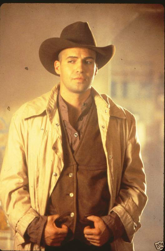  p>比利·赞恩(billy zane),全名小威廉·乔治·泽恩(william george