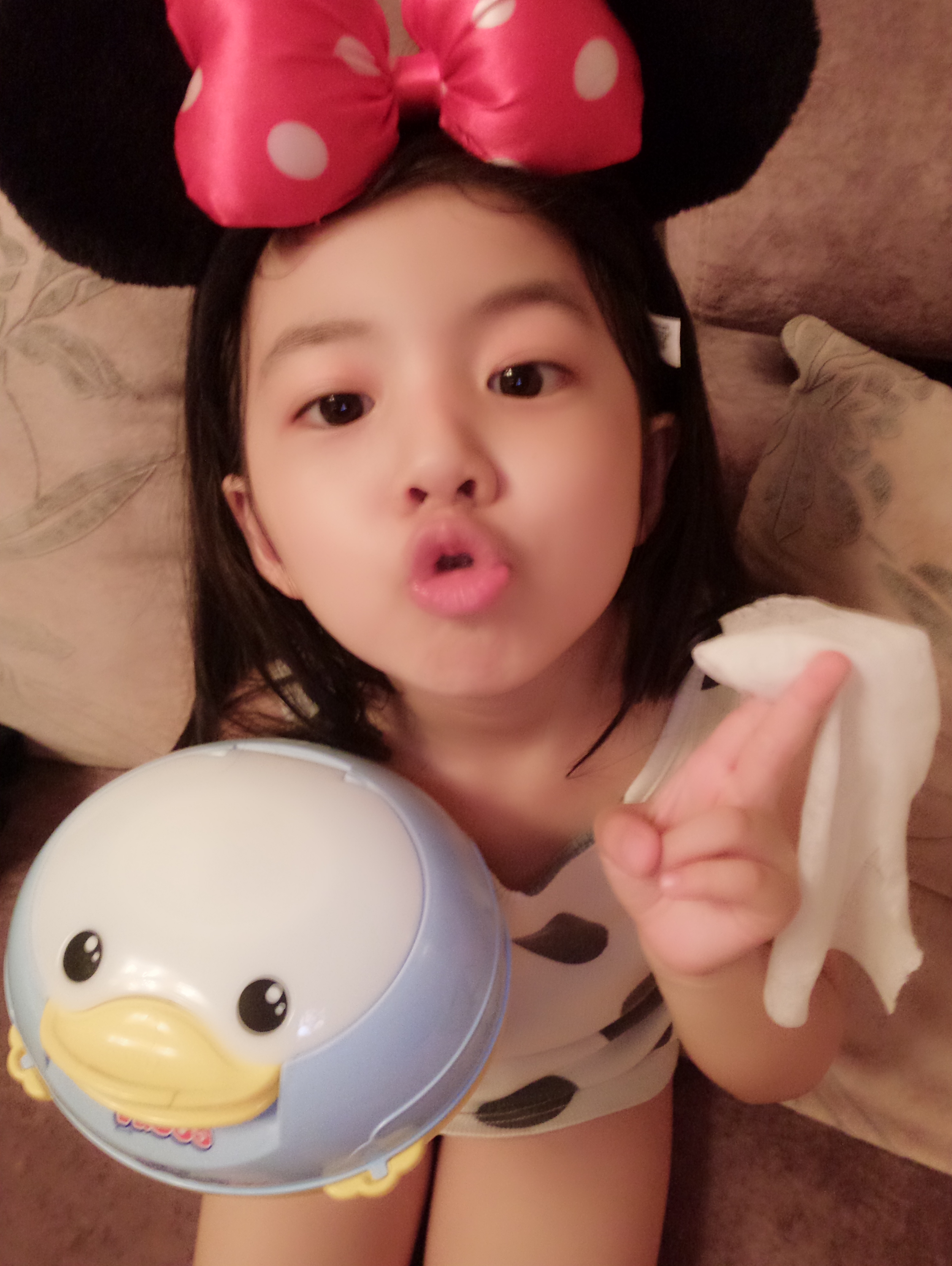  p data-id="go09hrxfmh">陈馨妍,女,中国内地童星演员,2010年5月21日