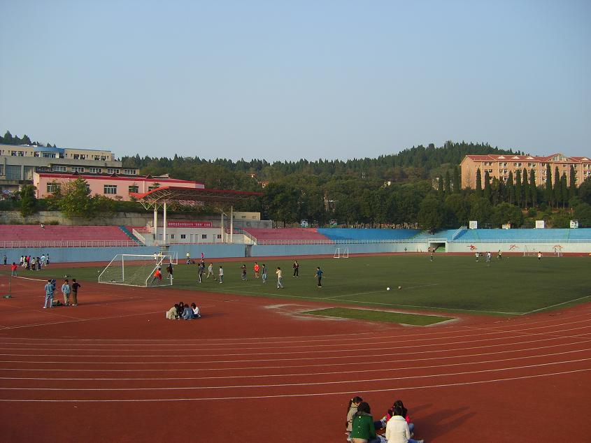  p>绵阳职业技术学院是一所由绵阳市人民政府举办,并经四川省人民政府