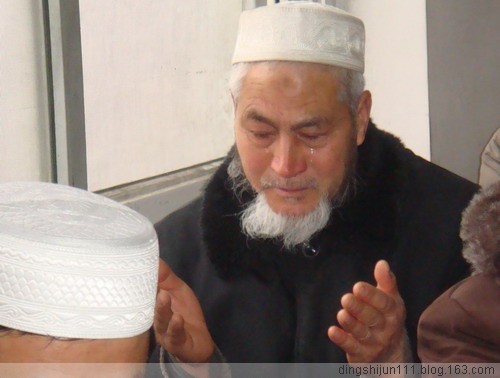 "gnaqk4z3zz">礼功是 a target="_blank" href="/item/穆斯林/599560"