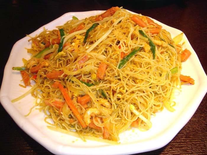  p>炒米粉是一道经典的 a target="_blank" href="/item/传统/879436"