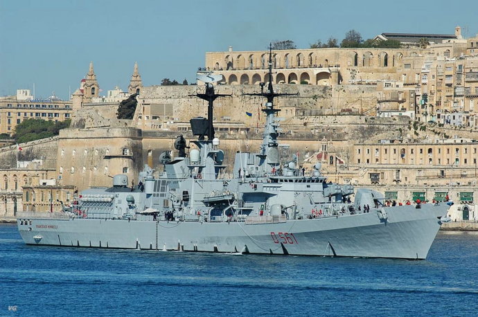 德·拉·潘尼级驱逐舰