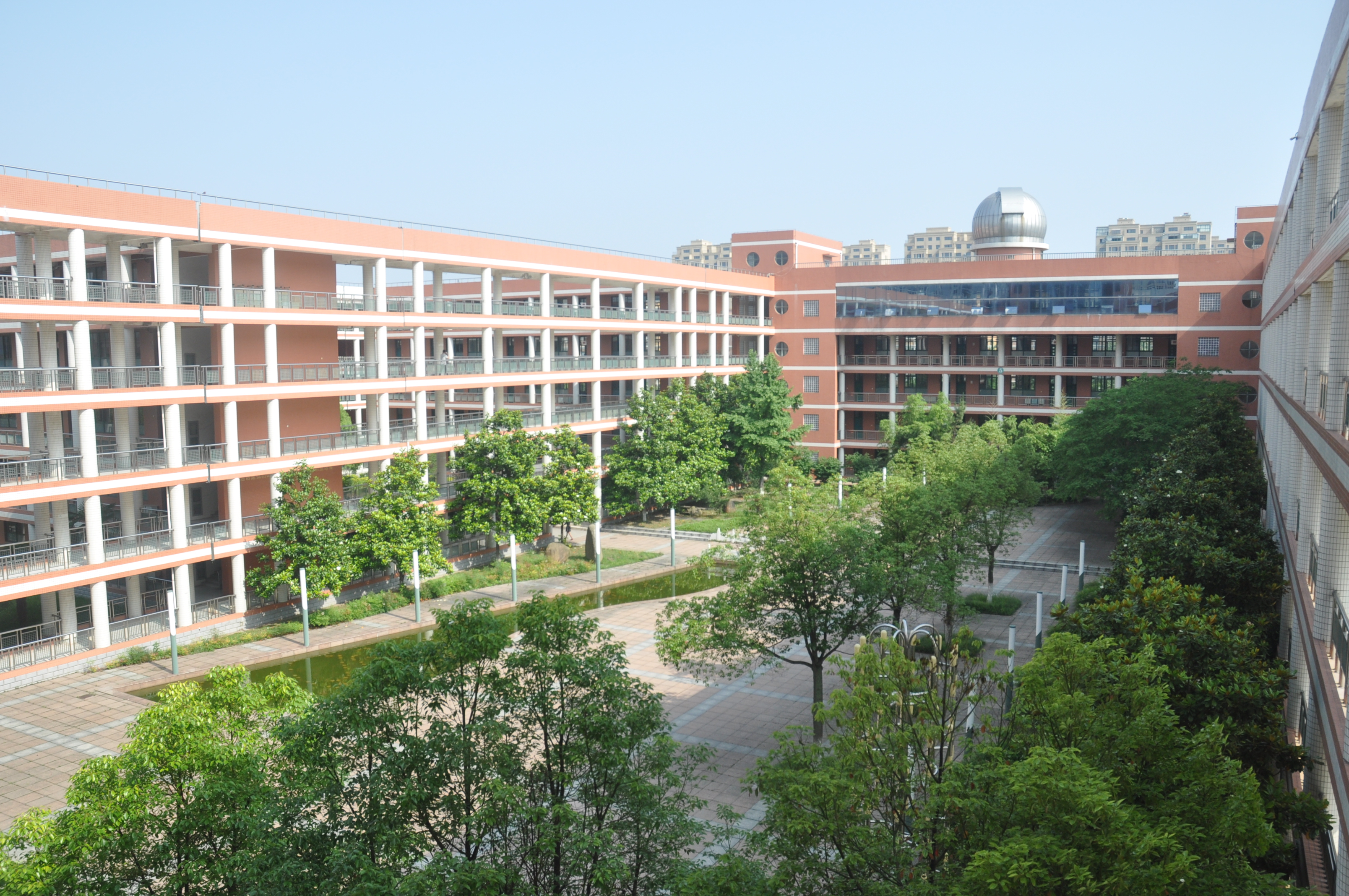 东台市第一中学