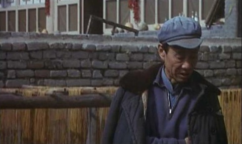  p>《二嫫》是由 a href="#" data-lemmaid="31477">周晓文 /a>执导, 