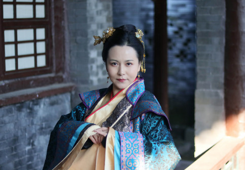 武晔（中国女演员）_百度百科