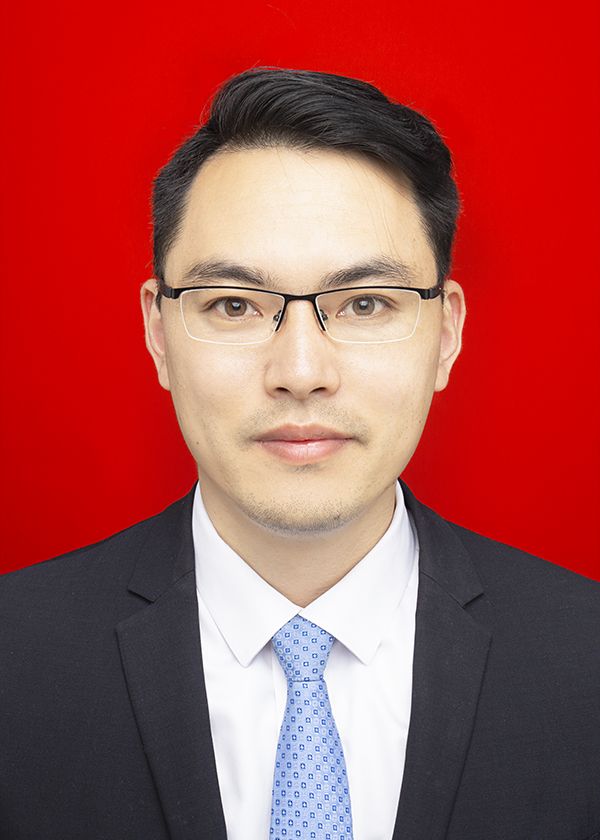 盛建峰现任江苏省苏州市<a target="